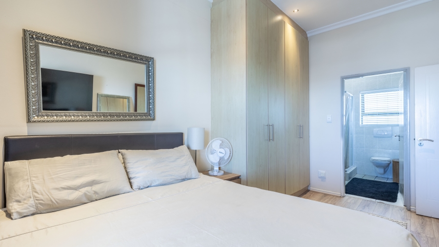 2 Bedroom Property for Sale in Big Bay Western Cape